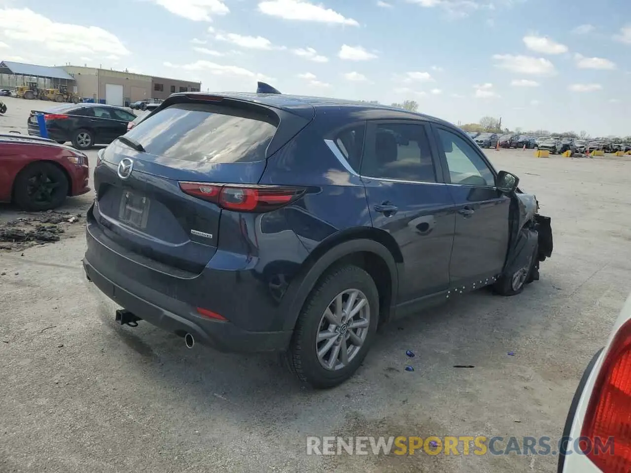 3 fotografías del automóvil dañado JM3KFBBM7P0212575 MAZDA CX-5 SELEC 2023