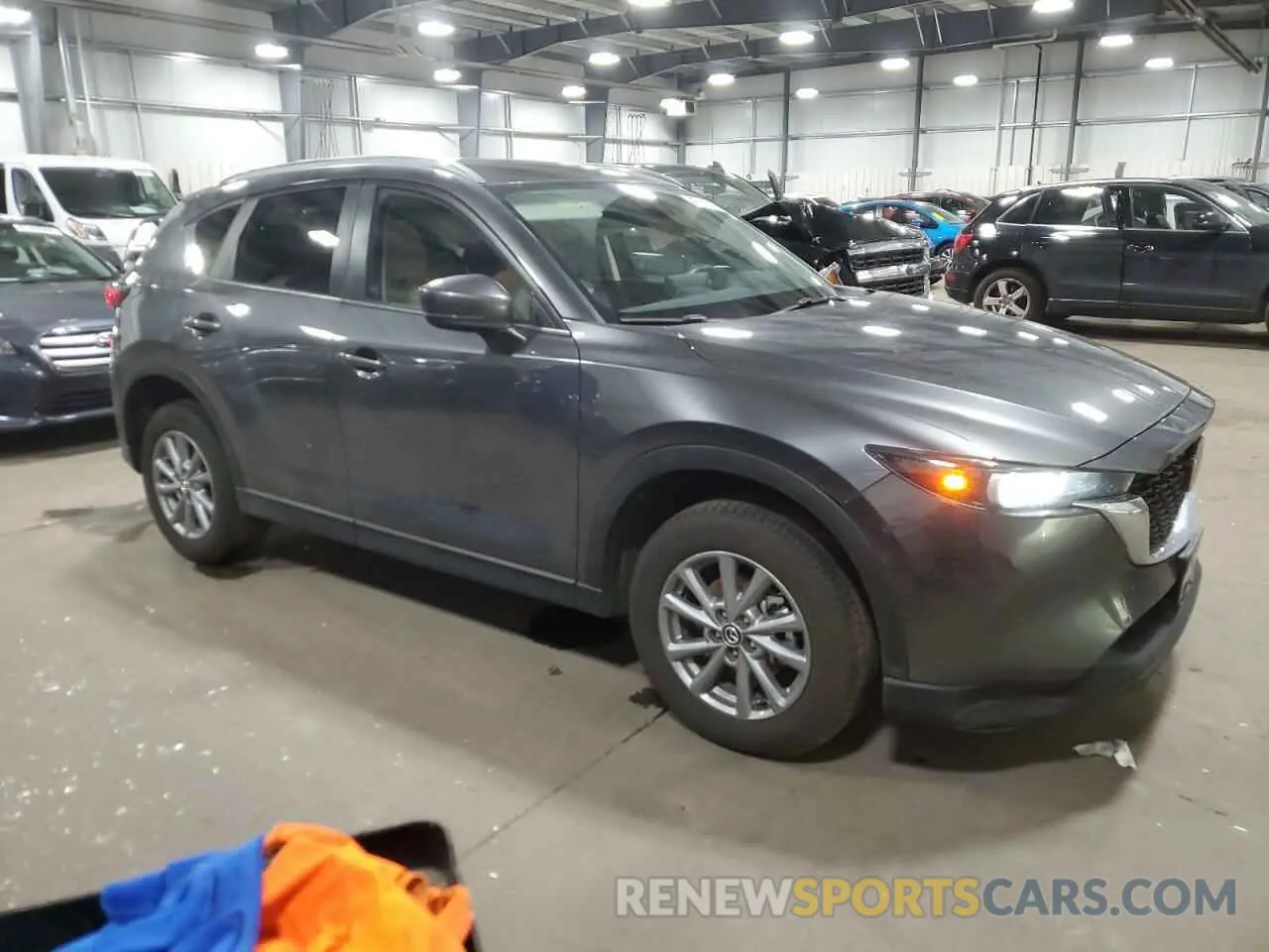 4 fotografías del automóvil dañado JM3KFBBM7P0252039 MAZDA CX-5 SELEC 2023