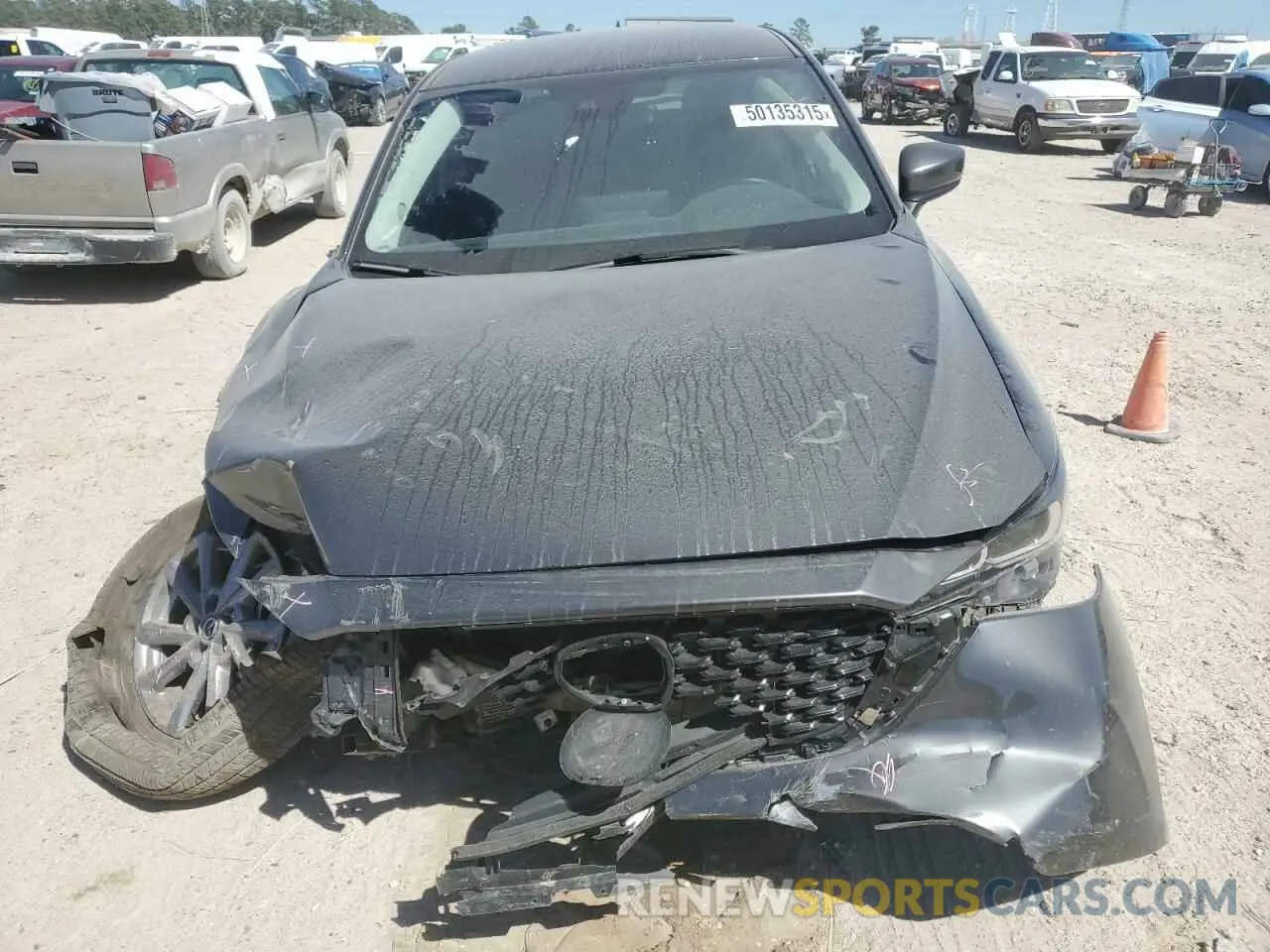 5 fotografías del automóvil dañado JM3KFBBM9P0106788 MAZDA CX-5 SELEC 2023