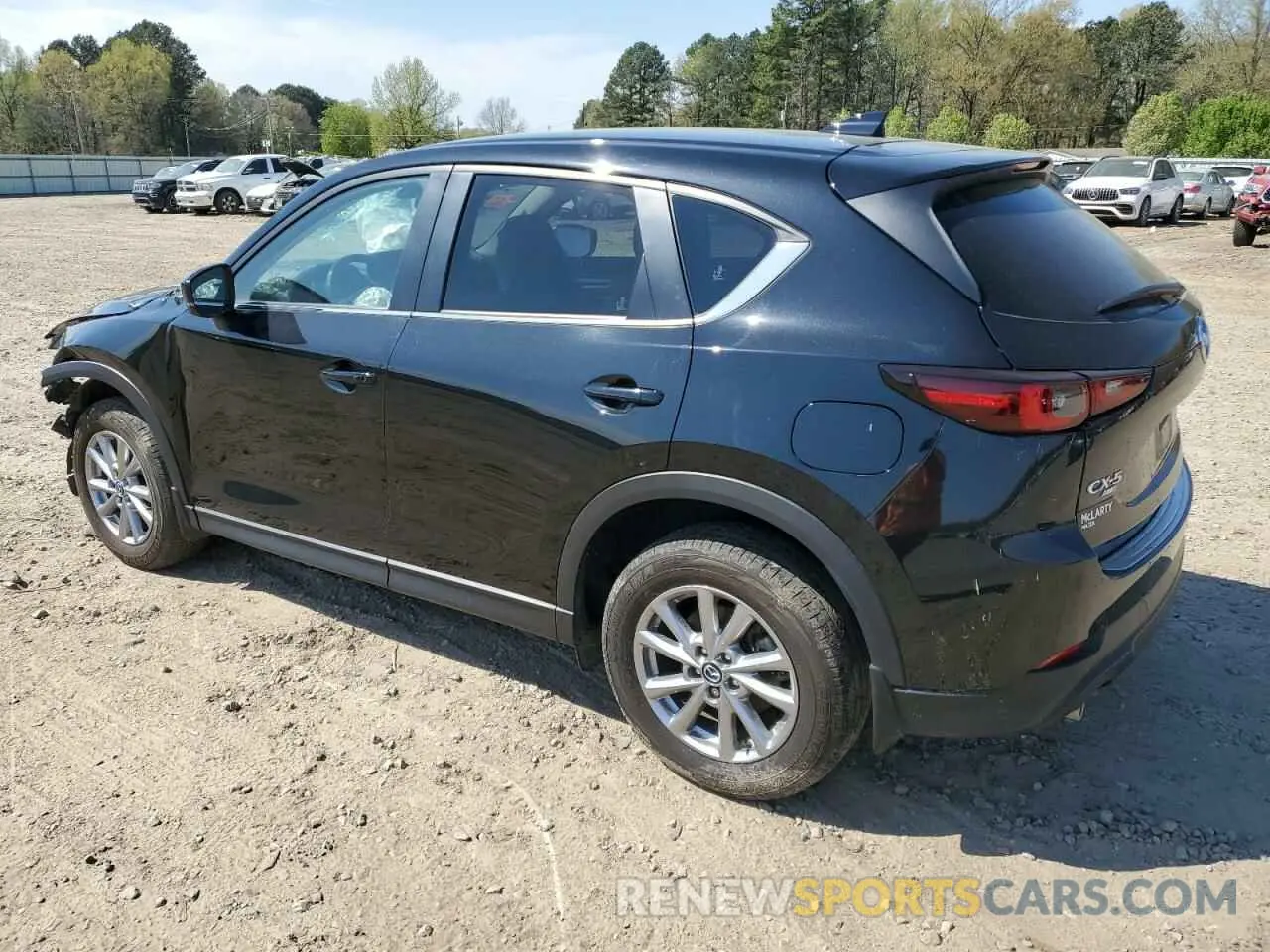 2 fotografías del automóvil dañado JM3KFBBM9P0221942 MAZDA CX-5 SELEC 2023