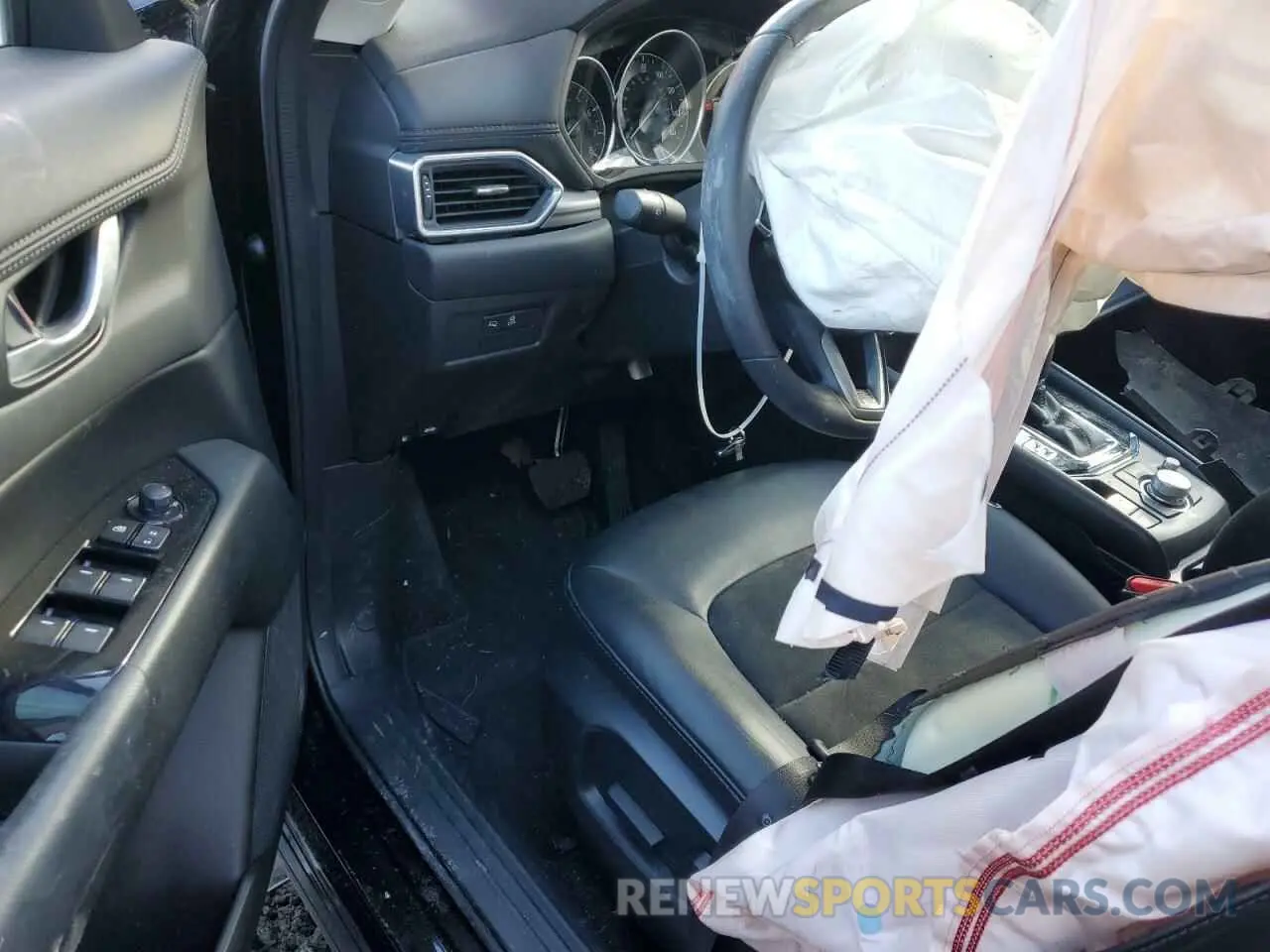 8 fotografías del automóvil dañado JM3KFBBM9P0248543 MAZDA CX-5 SELEC 2023