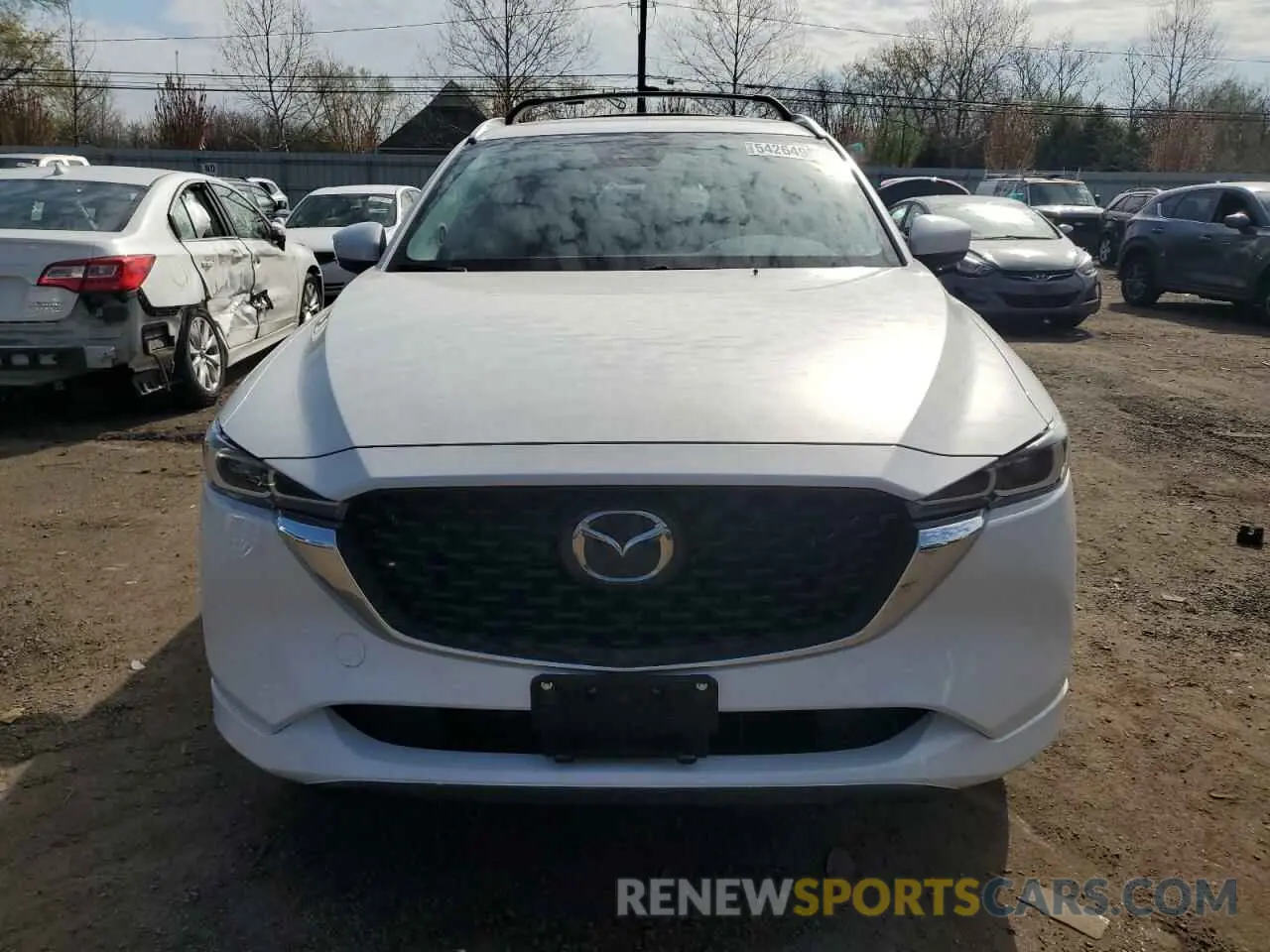 5 fotografías del automóvil dañado JM3KFBBL0R0524487 MAZDA CX-5 SELEC 2024