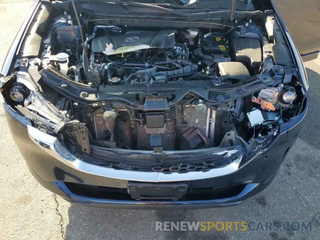 13 fotografías del automóvil dañado JM3KFBBL1R0408389 MAZDA CX-5 SELEC 2024