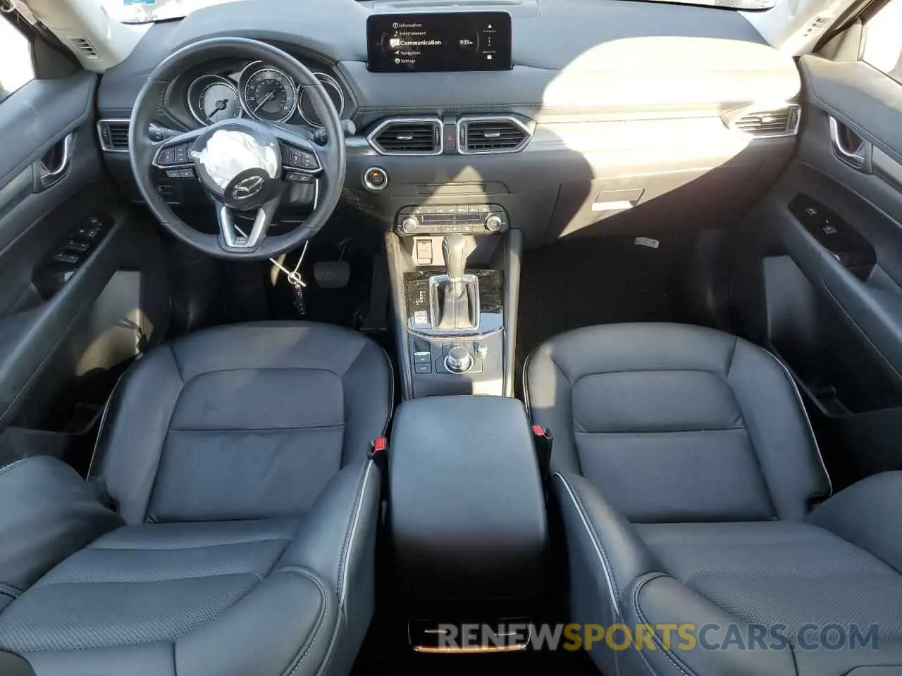 8 fotografías del automóvil dañado JM3KFBBL1R0408389 MAZDA CX-5 SELEC 2024