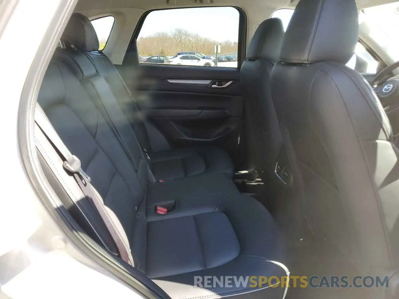 11 fotografías del automóvil dañado JM3KFBBL2R0500353 MAZDA CX-5 SELEC 2024