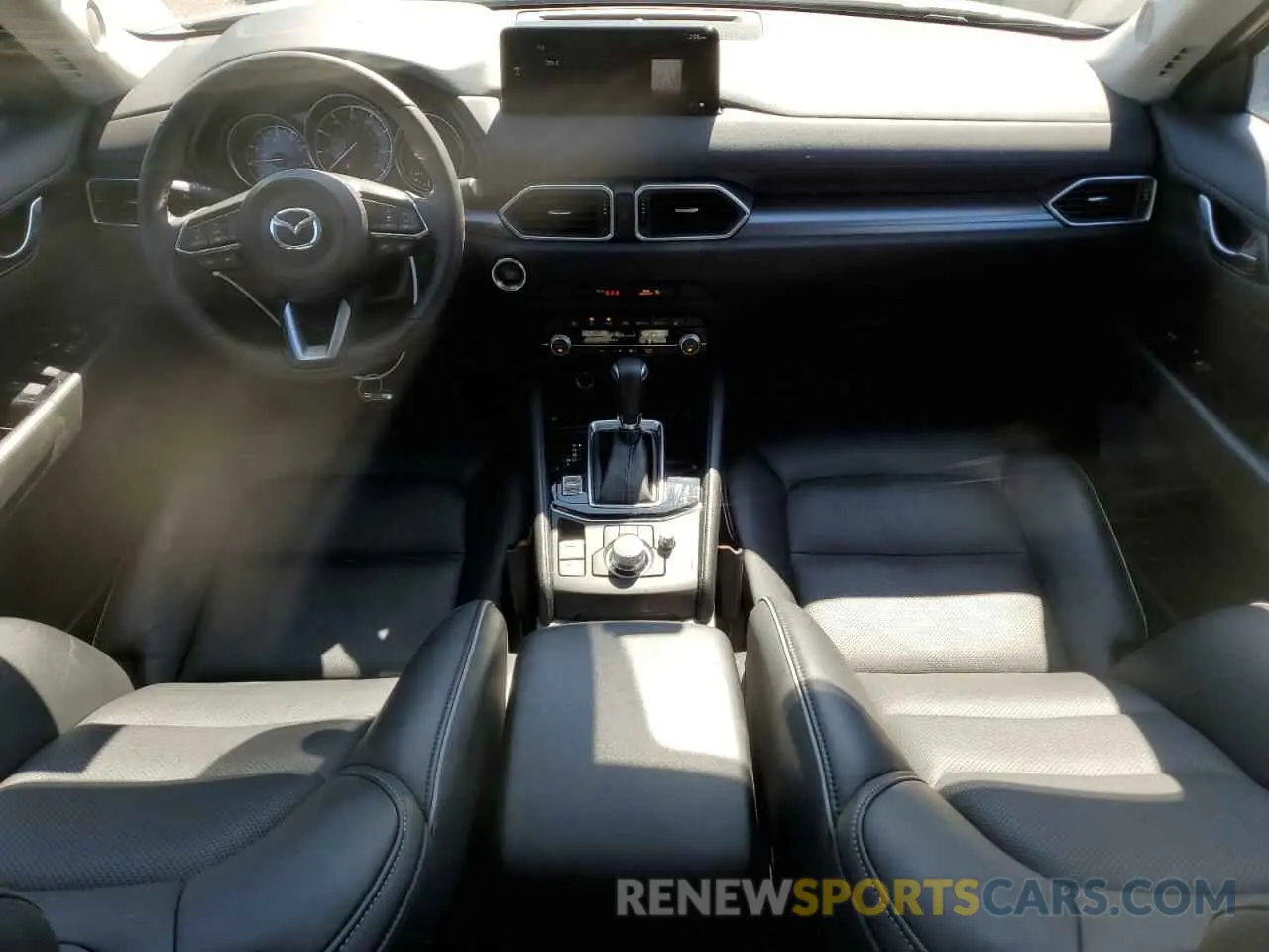 8 fotografías del automóvil dañado JM3KFBBL2R0500353 MAZDA CX-5 SELEC 2024