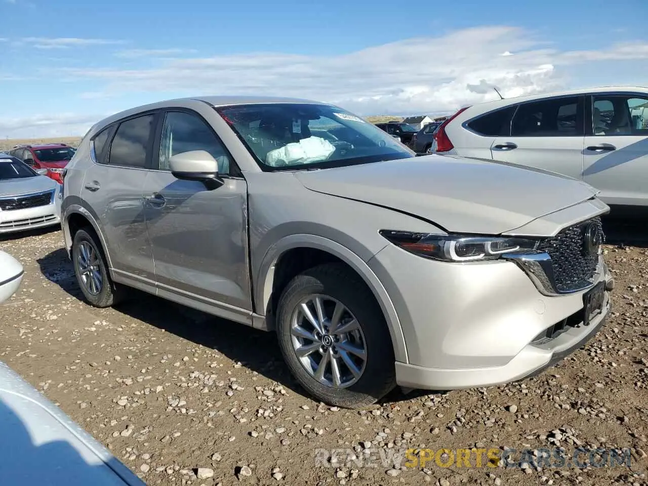 4 fotografías del automóvil dañado JM3KFBBL3R0448697 MAZDA CX-5 SELEC 2024