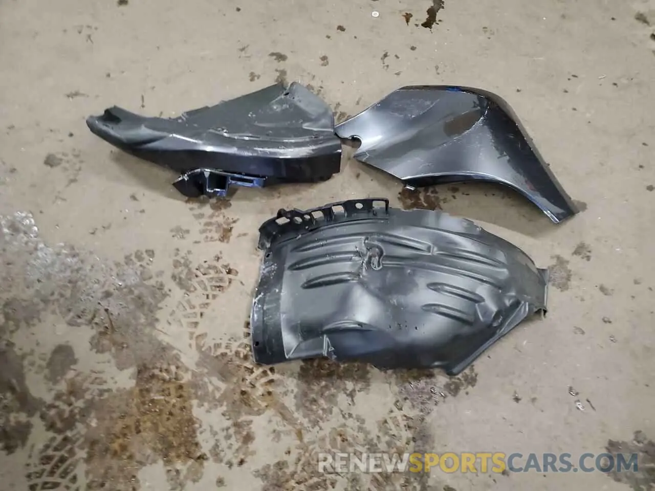 12 fotografías del automóvil dañado JM3KFBBL3R0478427 MAZDA CX-5 SELEC 2024