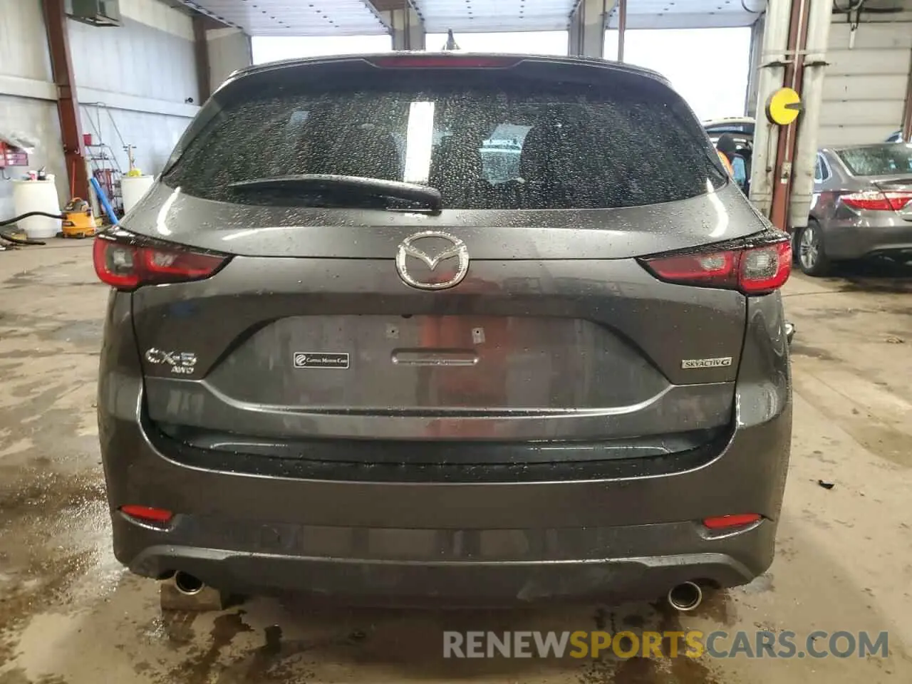6 fotografías del automóvil dañado JM3KFBBL3R0478427 MAZDA CX-5 SELEC 2024