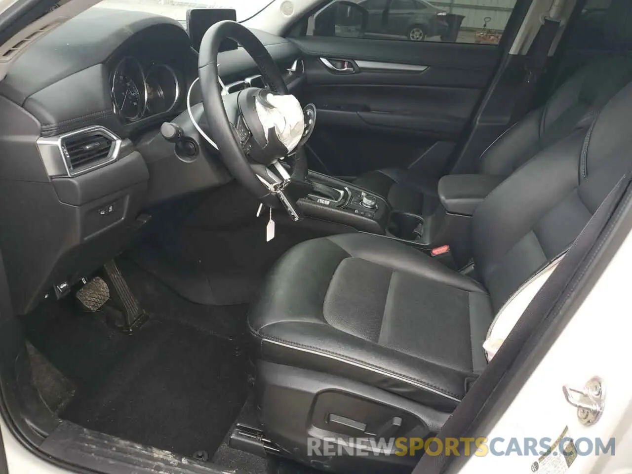 7 fotografías del automóvil dañado JM3KFBBL4R0408094 MAZDA CX-5 SELEC 2024