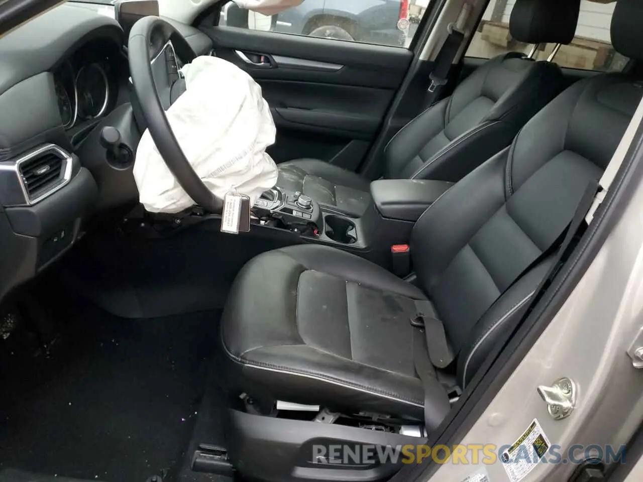 7 fotografías del automóvil dañado JM3KFBBL4R0438972 MAZDA CX-5 SELEC 2024