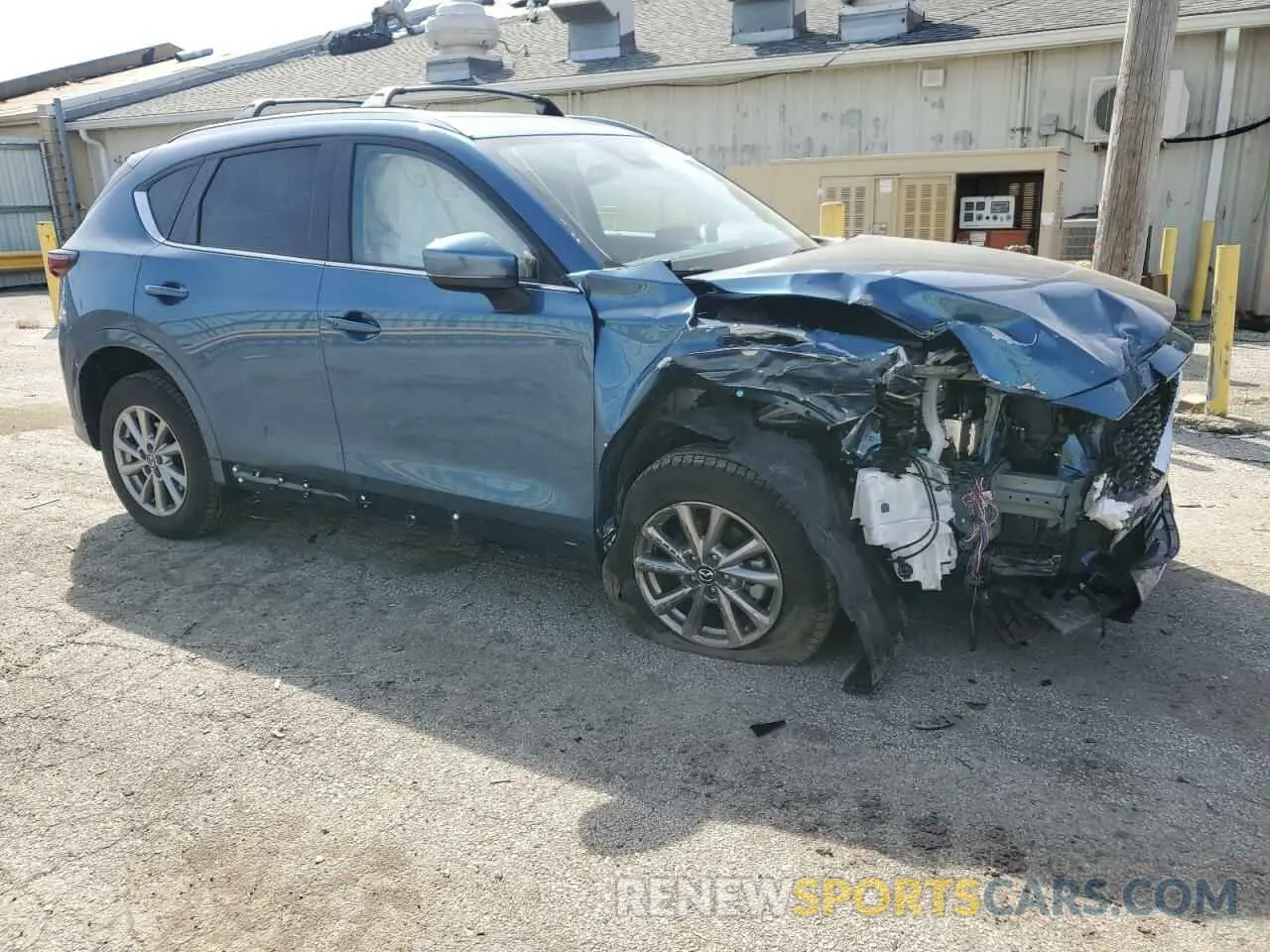 4 fotografías del automóvil dañado JM3KFBBL4R0488187 MAZDA CX-5 SELEC 2024