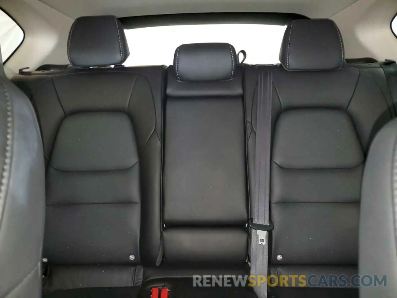 10 fotografías del automóvil dañado JM3KFBBL5R0462214 MAZDA CX-5 SELEC 2024