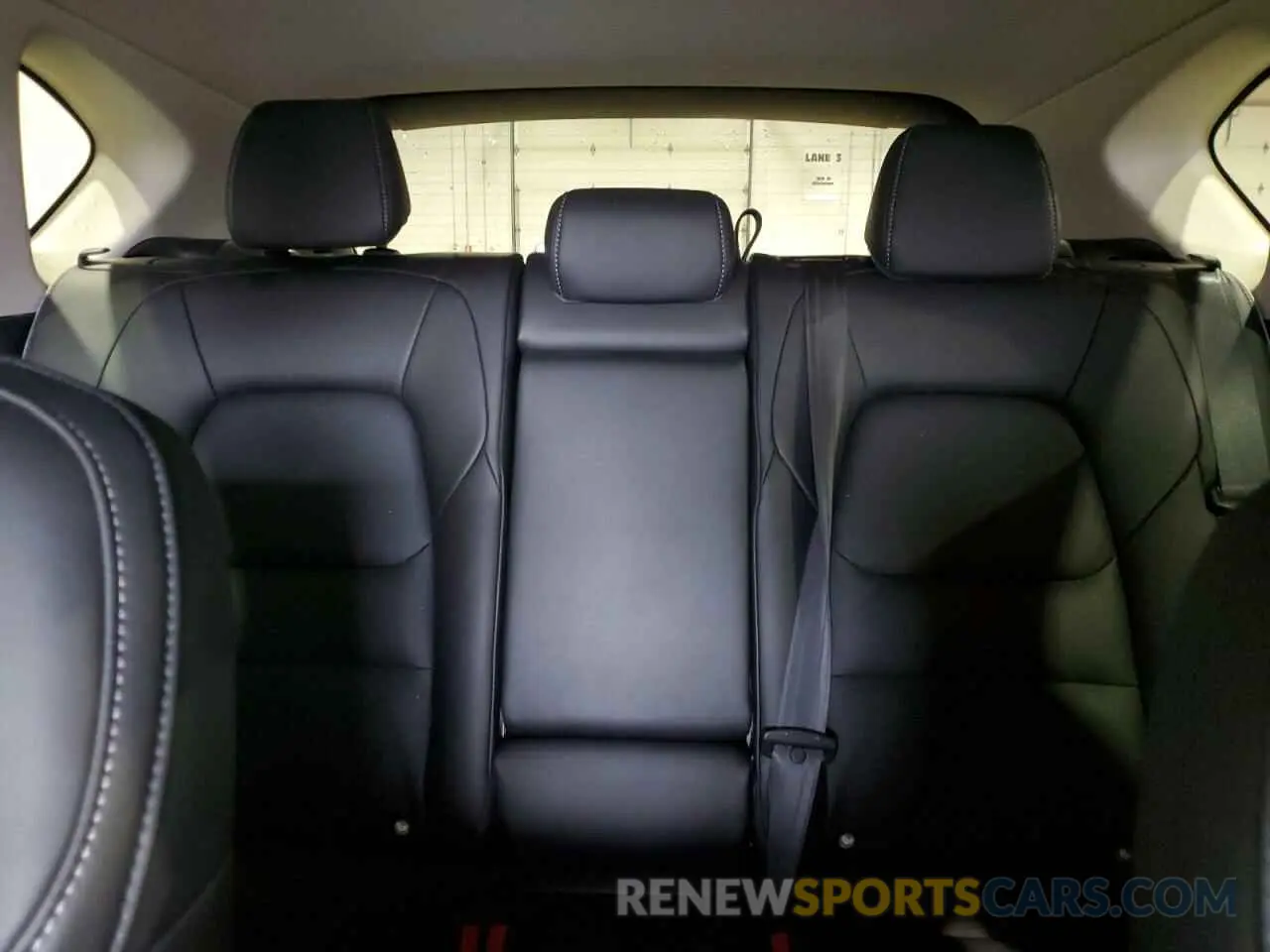 10 fotografías del automóvil dañado JM3KFBBL5R0469213 MAZDA CX-5 SELEC 2024