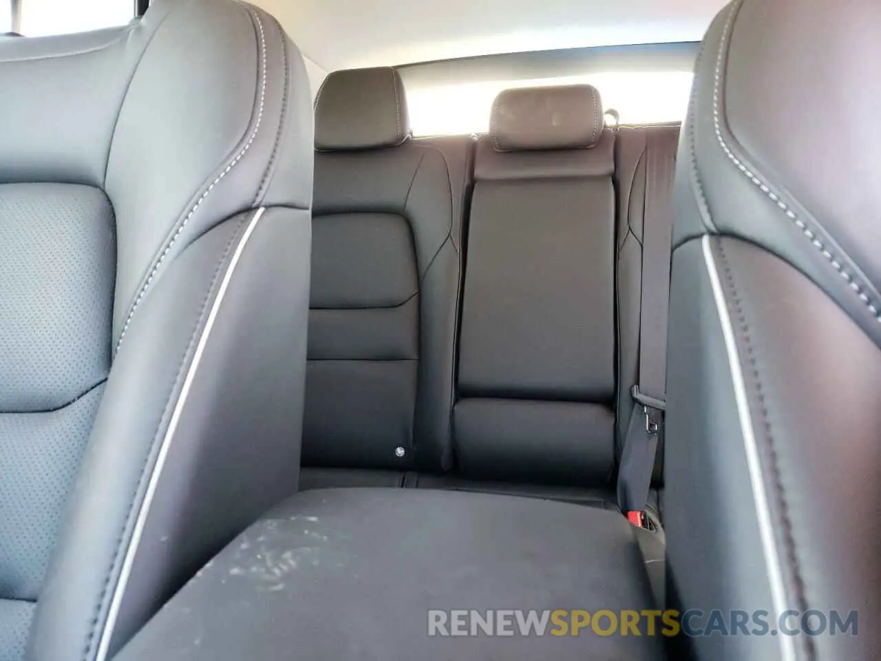 10 fotografías del automóvil dañado JM3KFBBL5R0476050 MAZDA CX-5 SELEC 2024