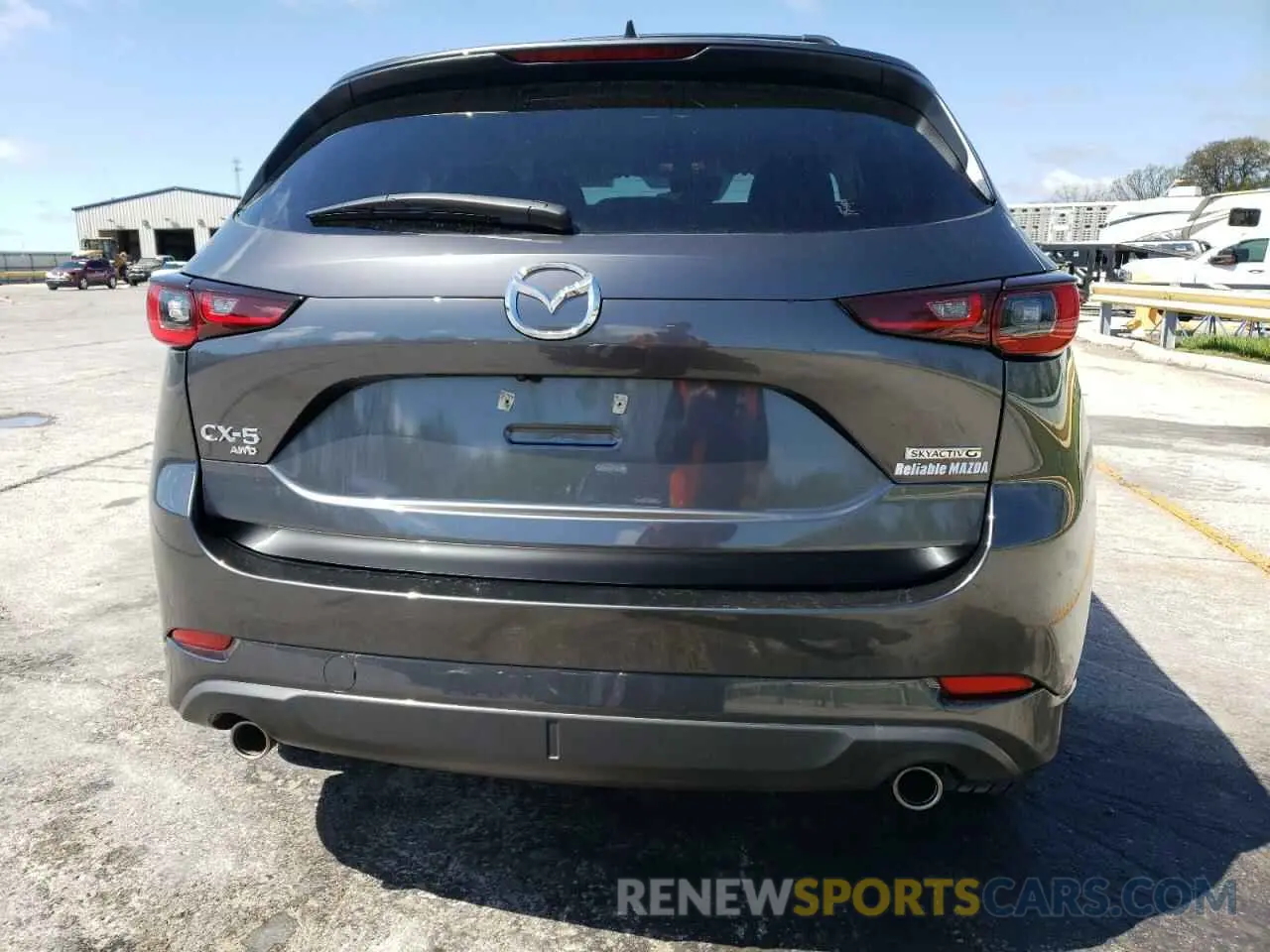 6 fotografías del automóvil dañado JM3KFBBL5R0476050 MAZDA CX-5 SELEC 2024