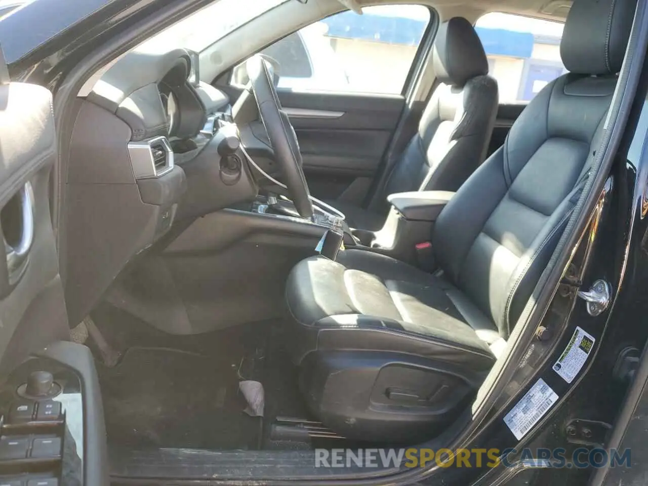 7 fotografías del automóvil dañado JM3KFBBL6R0463923 MAZDA CX-5 SELEC 2024