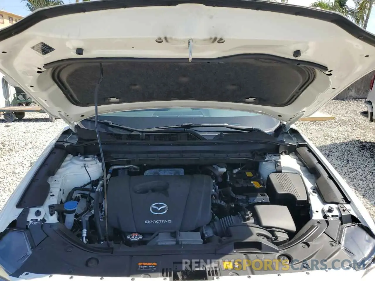 11 fotografías del automóvil dañado JM3KFBBL6R0489695 MAZDA CX-5 SELEC 2024