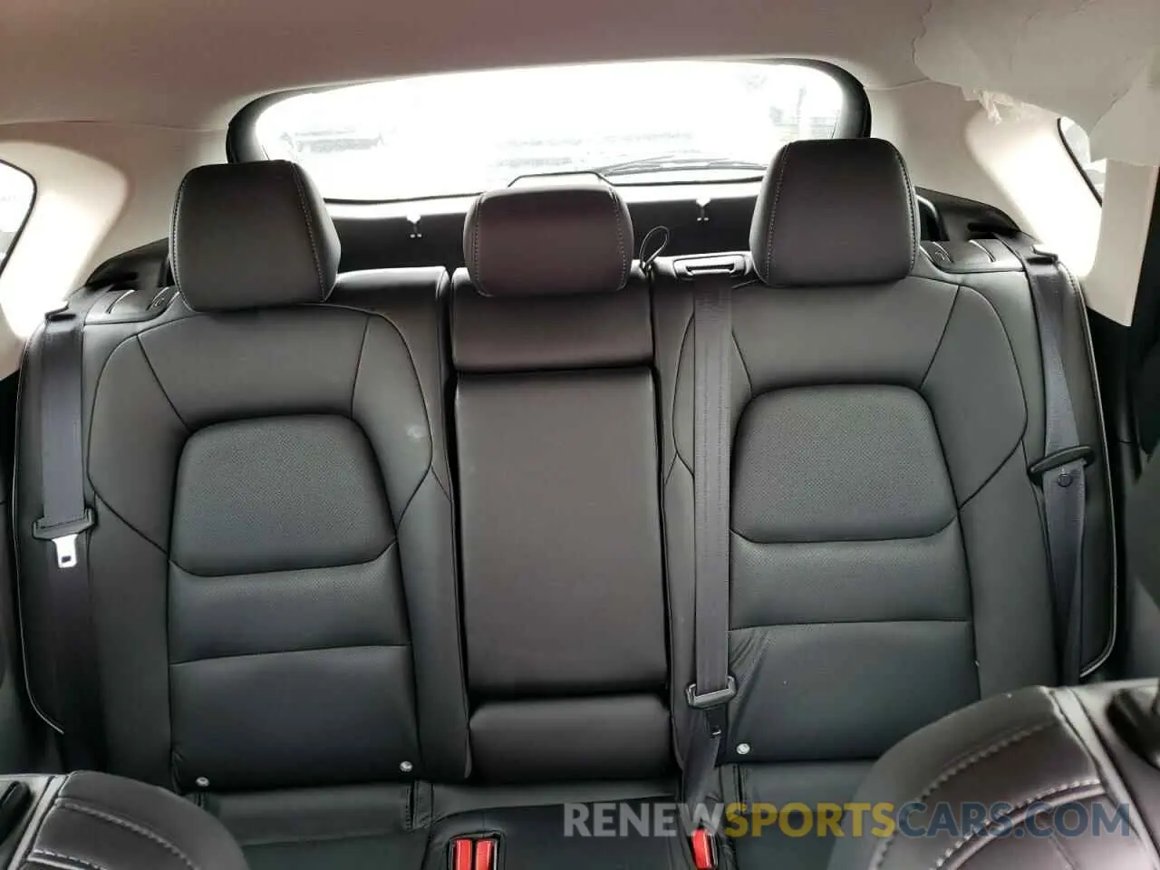 10 fotografías del automóvil dañado JM3KFBBL7R0412012 MAZDA CX-5 SELEC 2024