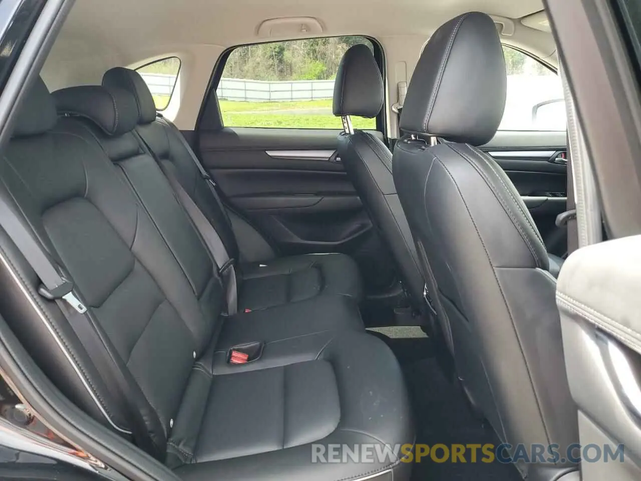 11 fotografías del automóvil dañado JM3KFBBL7R0515186 MAZDA CX-5 SELEC 2024