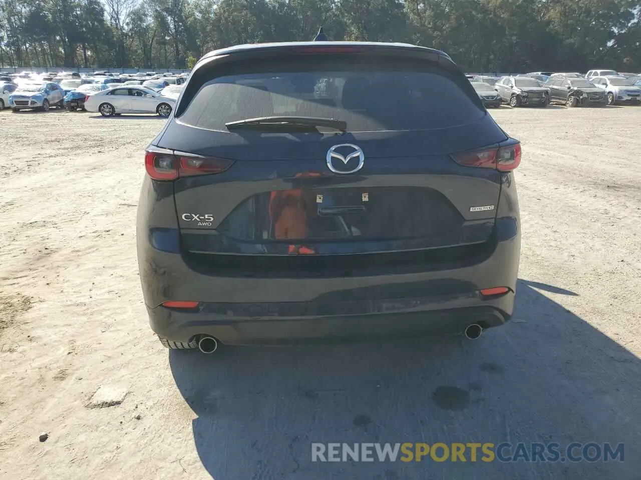 6 fotografías del automóvil dañado JM3KFBBL8R0487544 MAZDA CX-5 SELEC 2024