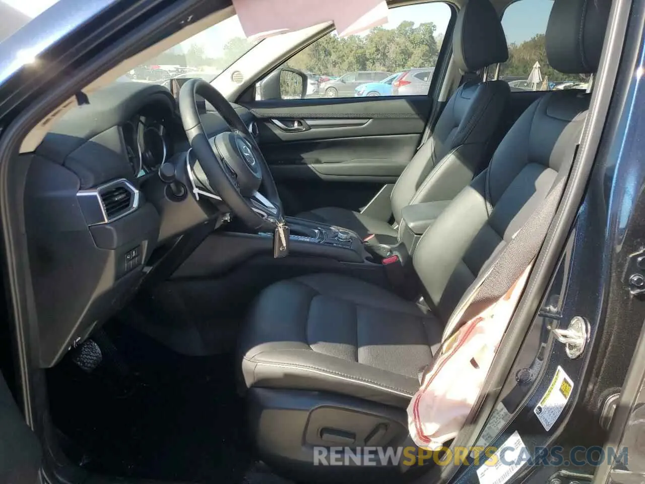 7 fotografías del automóvil dañado JM3KFBBL8R0487544 MAZDA CX-5 SELEC 2024