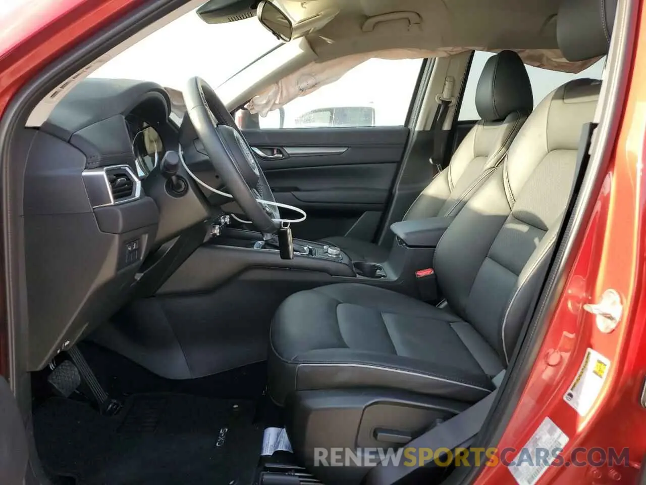 7 fotografías del automóvil dañado JM3KFBBL8R0498902 MAZDA CX-5 SELEC 2024