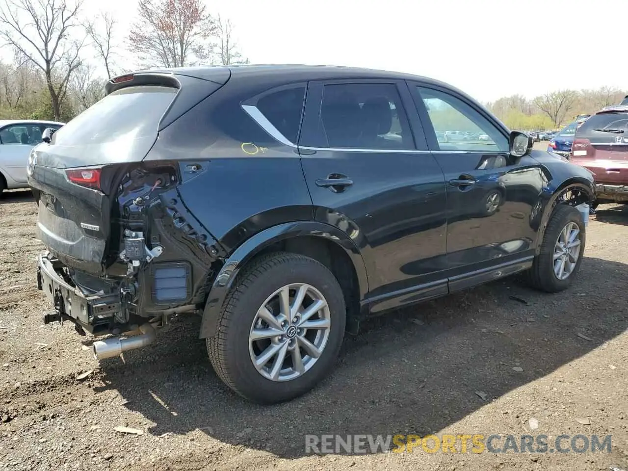 3 fotografías del automóvil dañado JM3KFBBL8R0512801 MAZDA CX-5 SELEC 2024