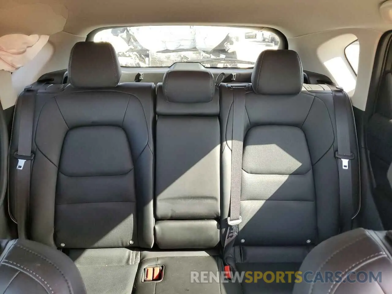 10 fotografías del automóvil dañado JM3KFBBL9R0416532 MAZDA CX-5 SELEC 2024