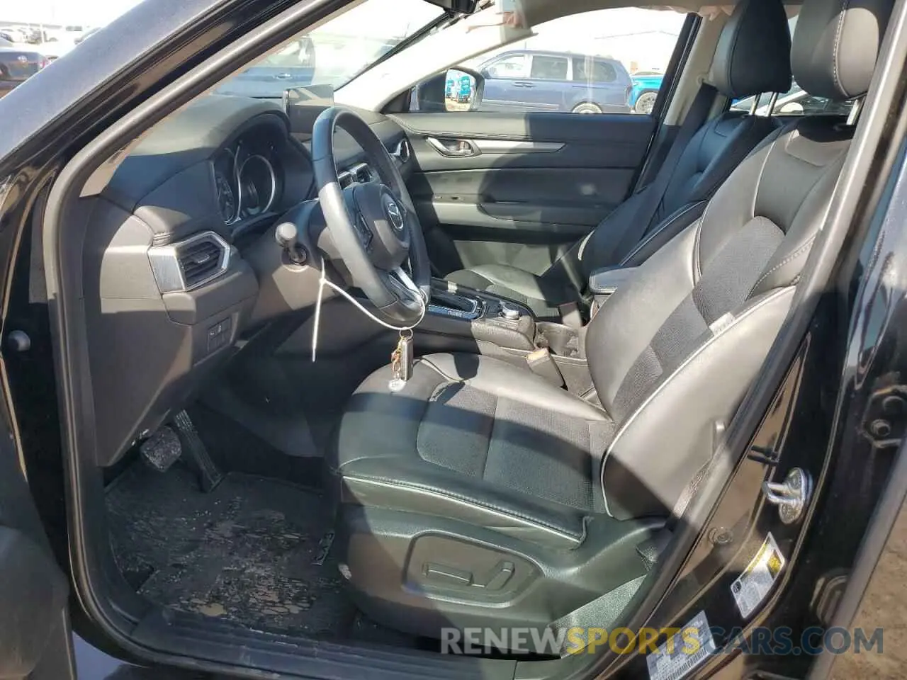 7 fotografías del automóvil dañado JM3KFBBL9R0416532 MAZDA CX-5 SELEC 2024