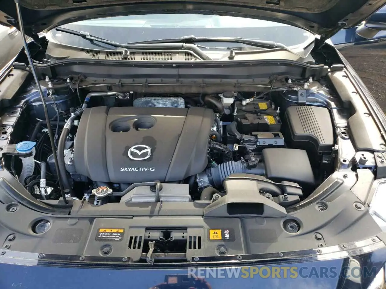 11 fotografías del automóvil dañado JM3KFBBLXR0482281 MAZDA CX-5 SELEC 2024