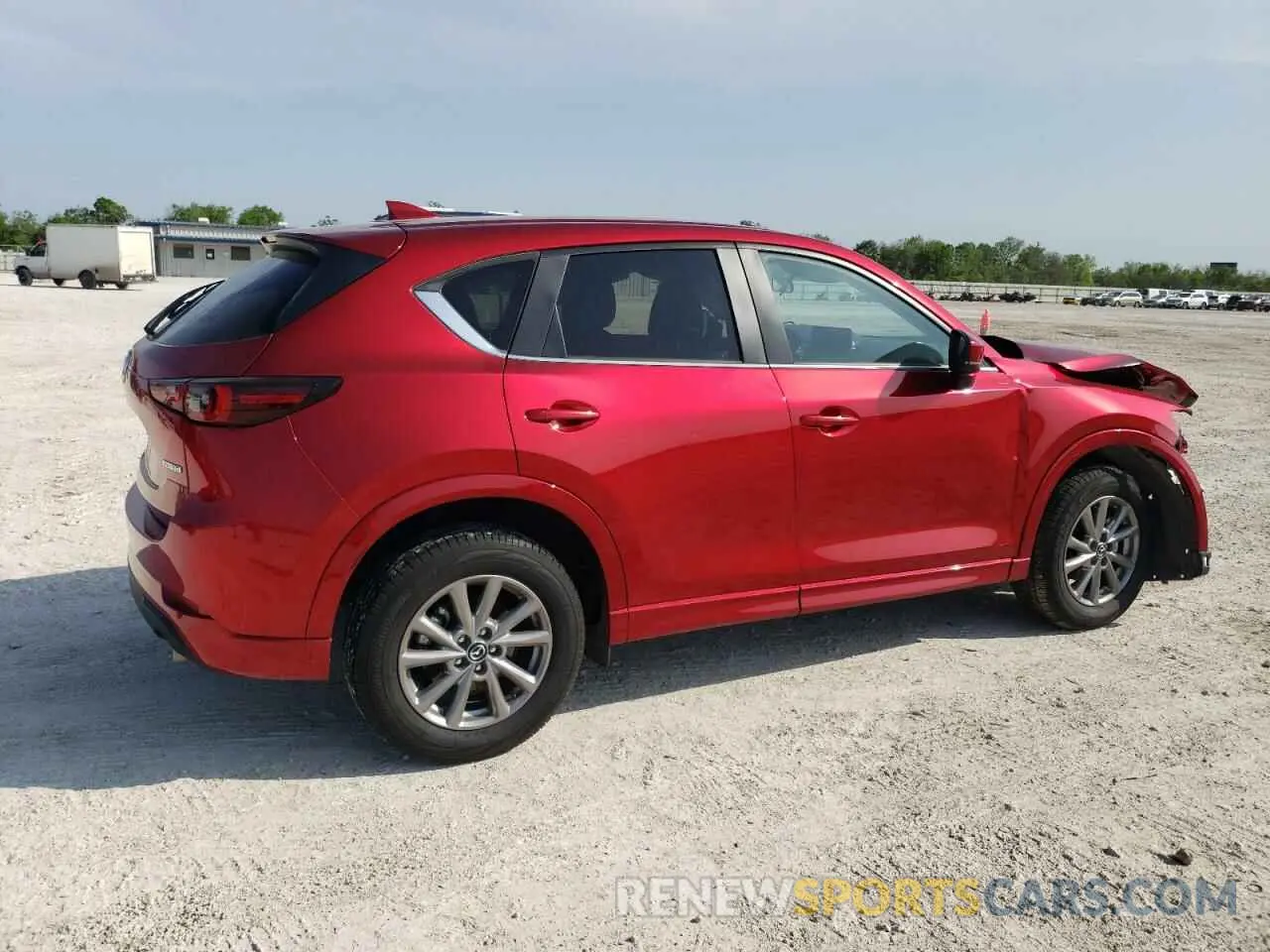 3 fotografías del automóvil dañado JM3KFBBLXR0485648 MAZDA CX-5 SELEC 2024