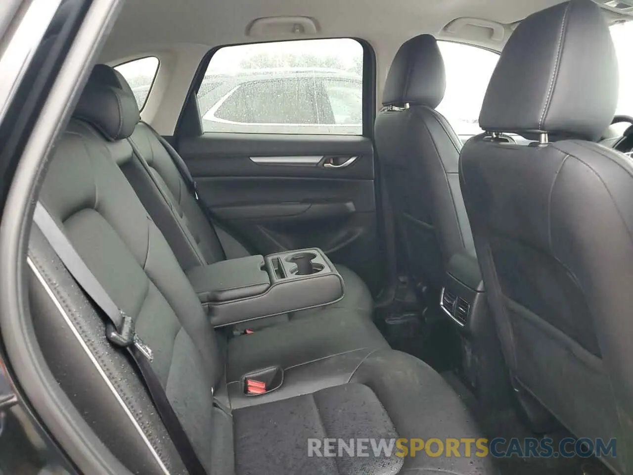 10 fotografías del automóvil dañado JM3KFBBM0R0354608 MAZDA CX-5 SELEC 2024