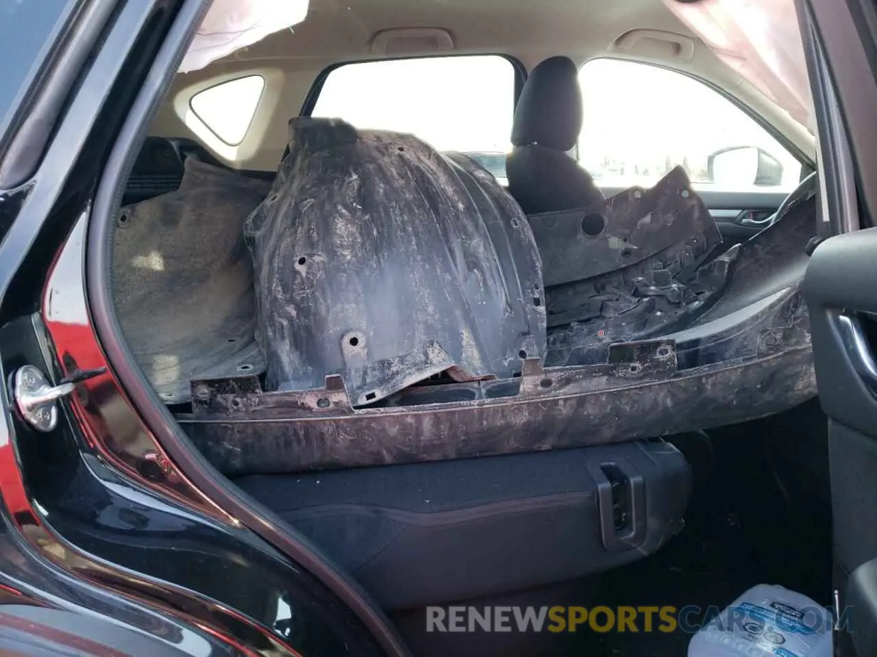 11 fotografías del automóvil dañado JM3KFBBM1R0394180 MAZDA CX-5 SELEC 2024