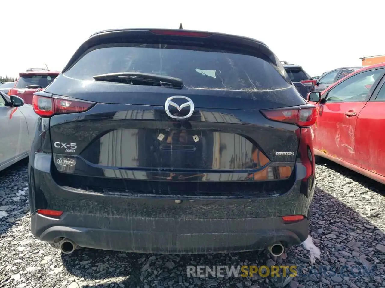 6 fotografías del automóvil dañado JM3KFBBM1R0394180 MAZDA CX-5 SELEC 2024
