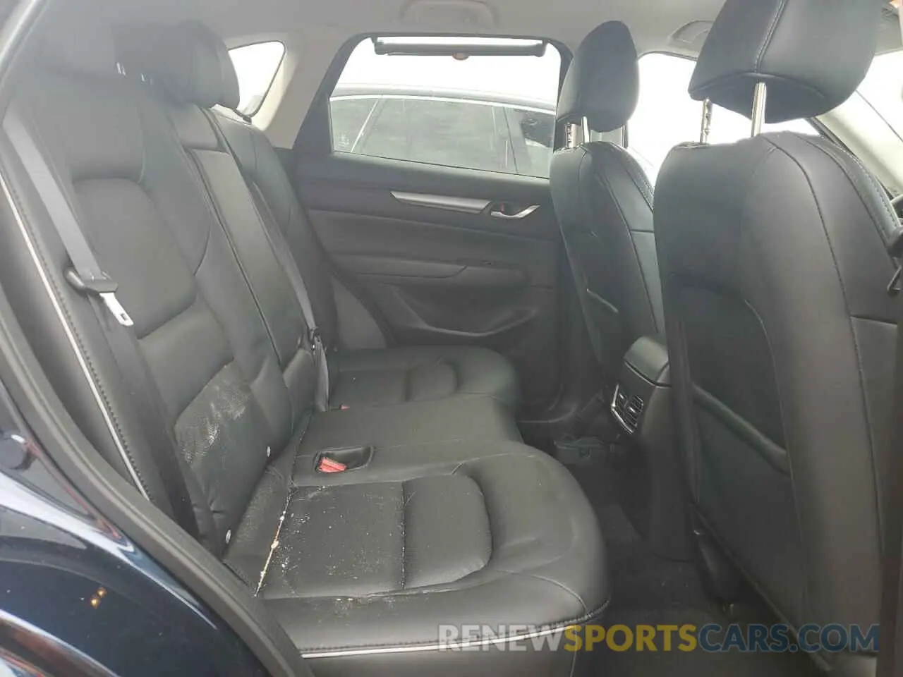 11 fotografías del automóvil dañado JM3KFBBM3R0363321 MAZDA CX-5 SELEC 2024