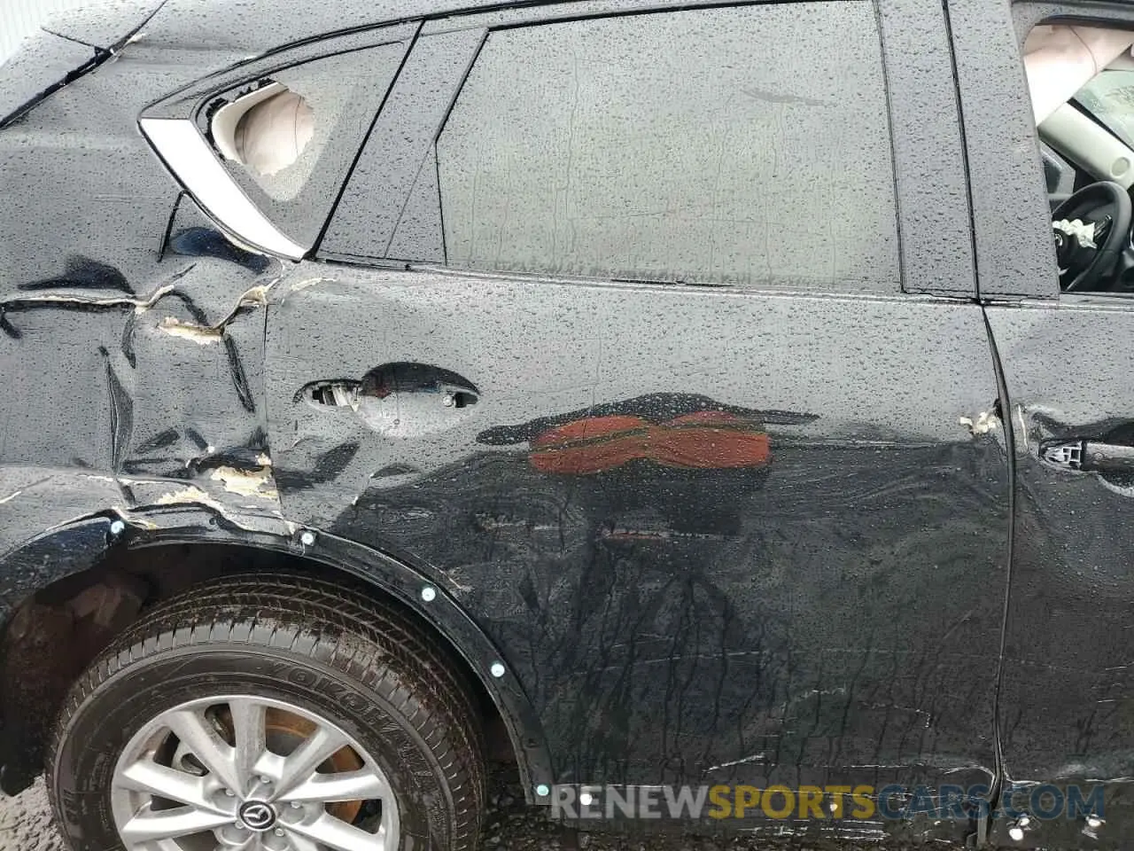 11 fotografías del automóvil dañado JM3KFBBL4S0585346 MAZDA CX-5 SELEC 2025