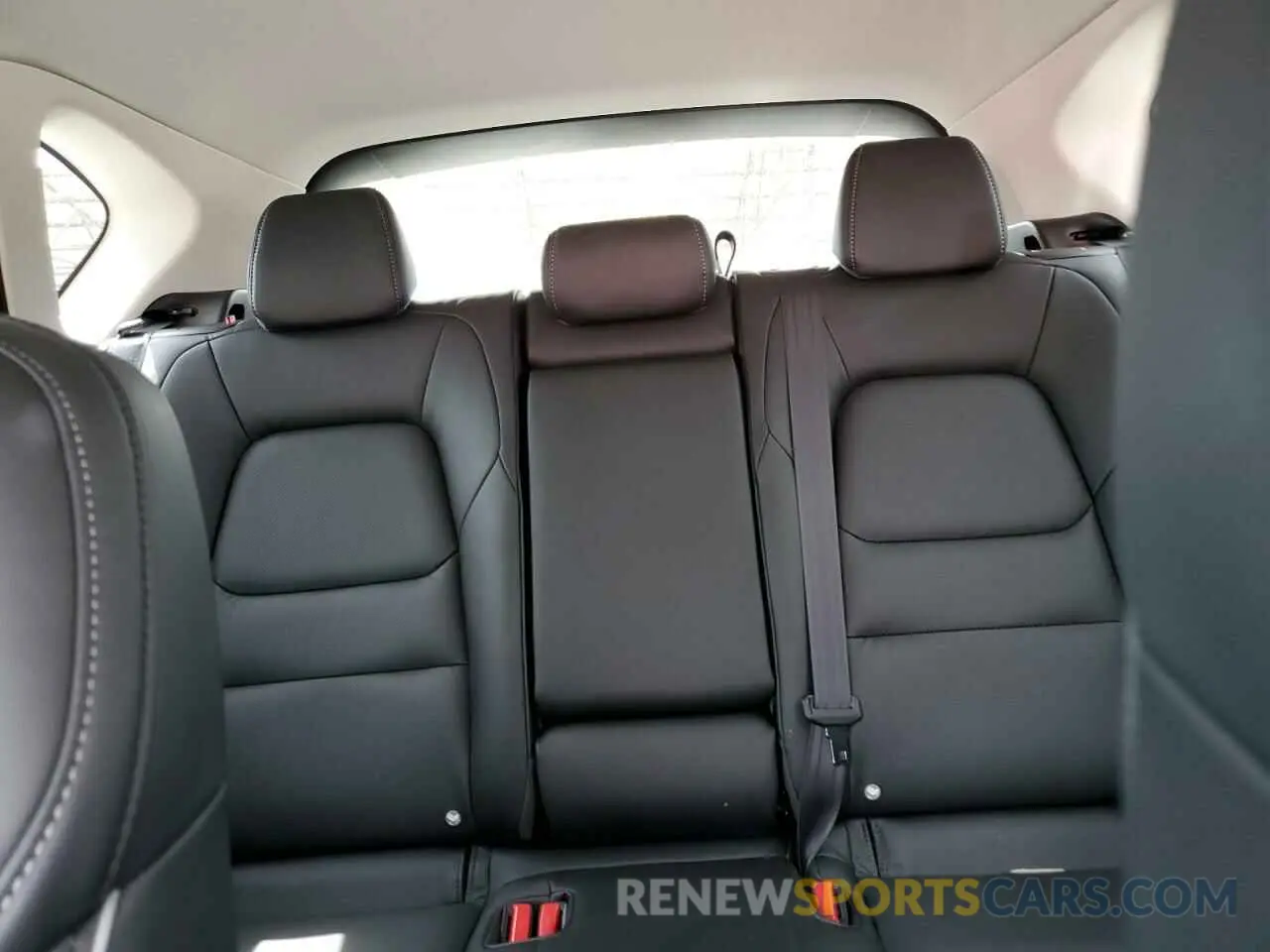 10 fotografías del automóvil dañado JM3KFBBL7S0567939 MAZDA CX-5 SELEC 2025