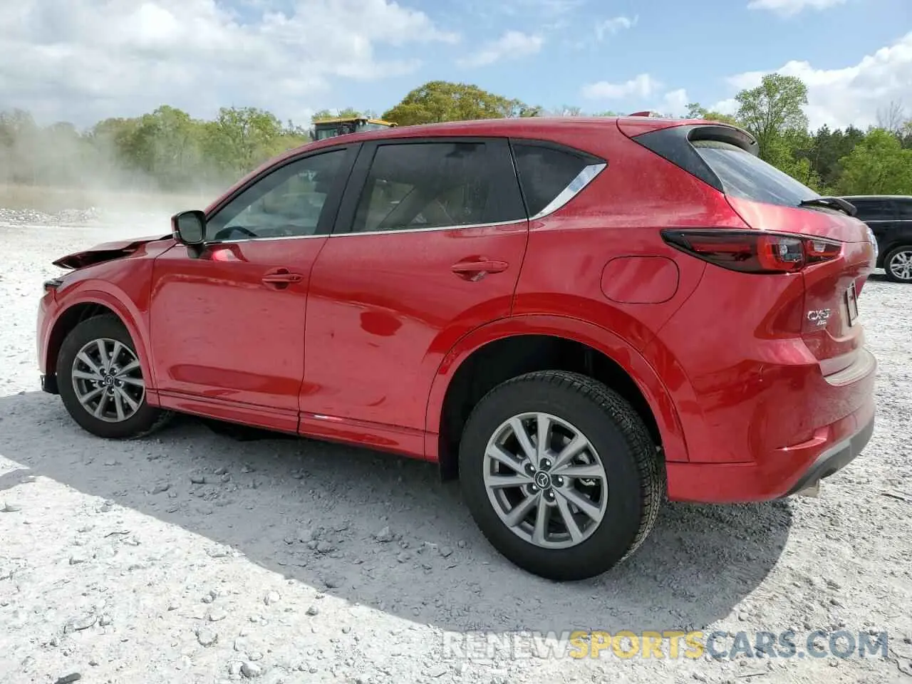 2 fotografías del automóvil dañado JM3KFBBL7S0567939 MAZDA CX-5 SELEC 2025