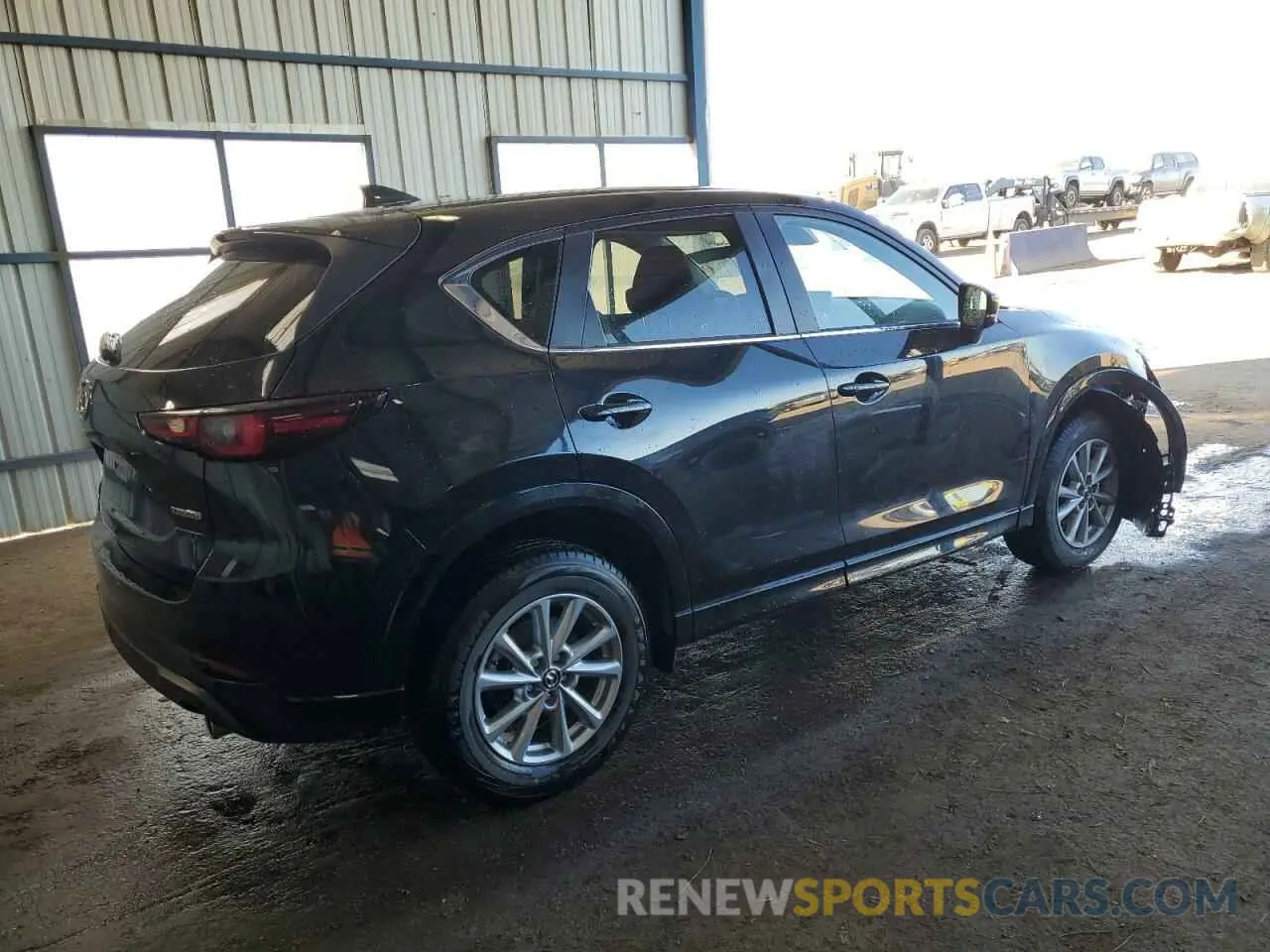3 fotografías del automóvil dañado JM3KFBBL8S0560918 MAZDA CX-5 SELEC 2025