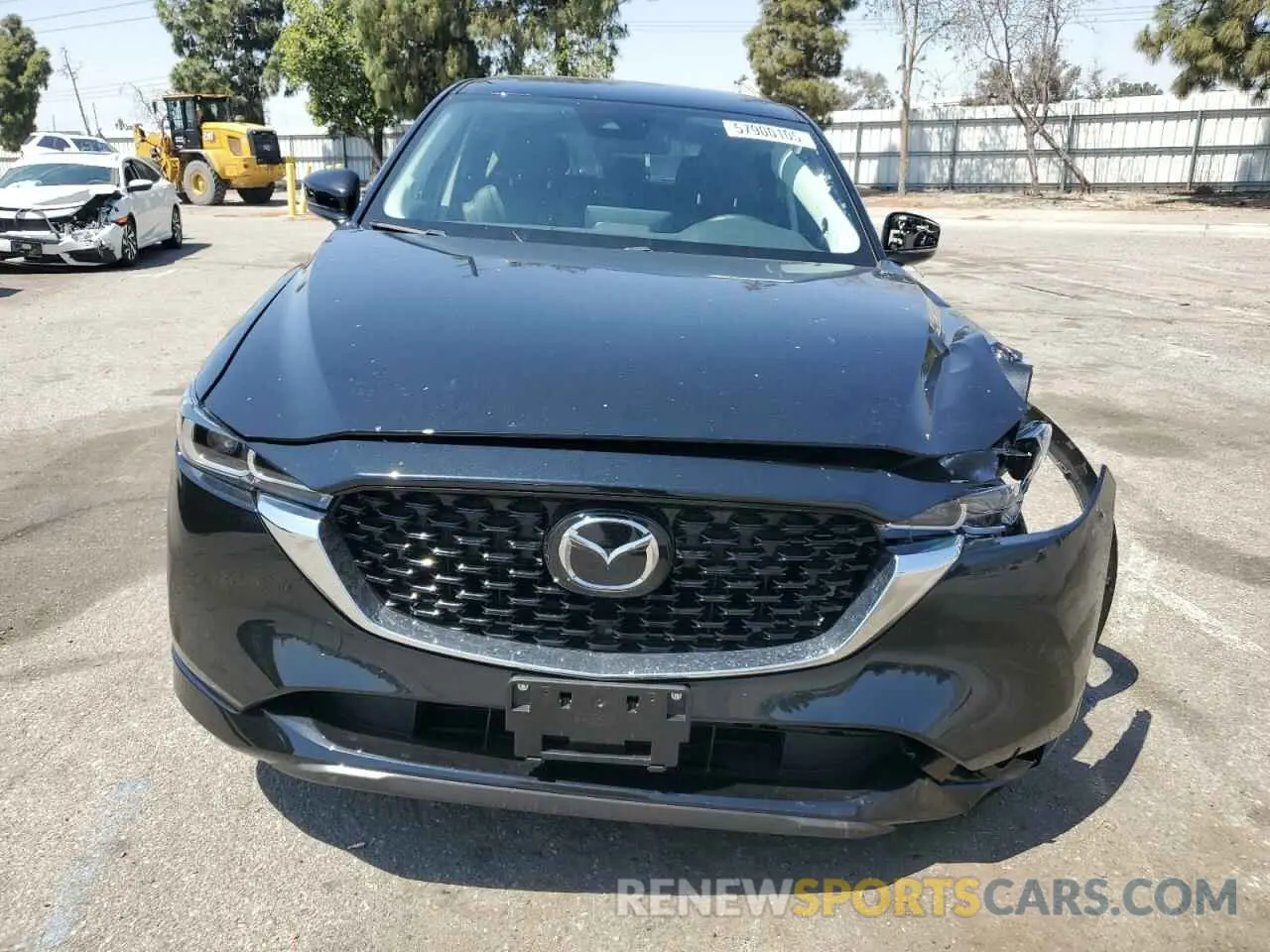 5 fotografías del automóvil dañado JM3KFBBL8S0605503 MAZDA CX-5 SELEC 2025