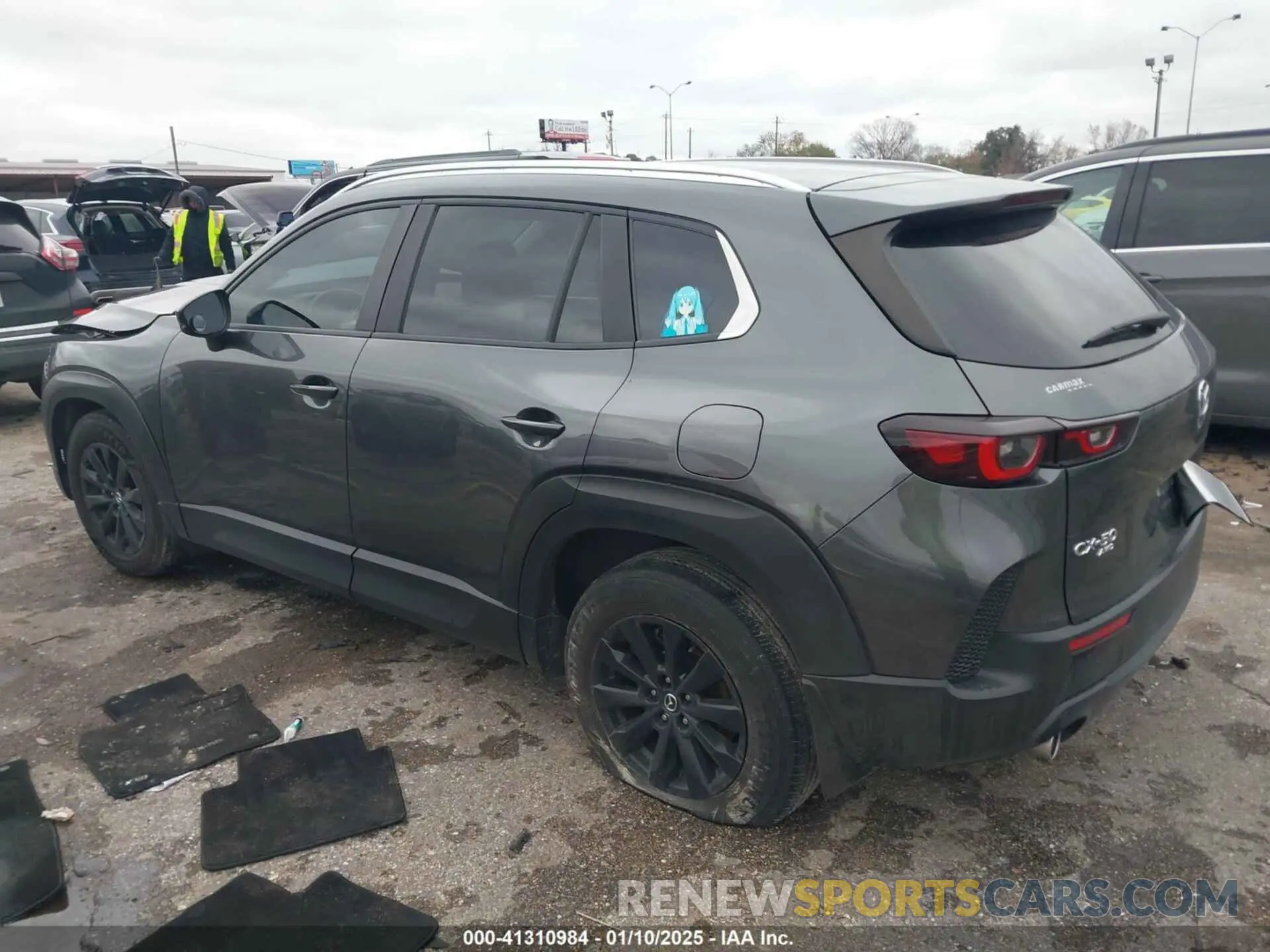 3 fotografías del automóvil dañado 7MMVABCM2PN107061 MAZDA CX-50 2023
