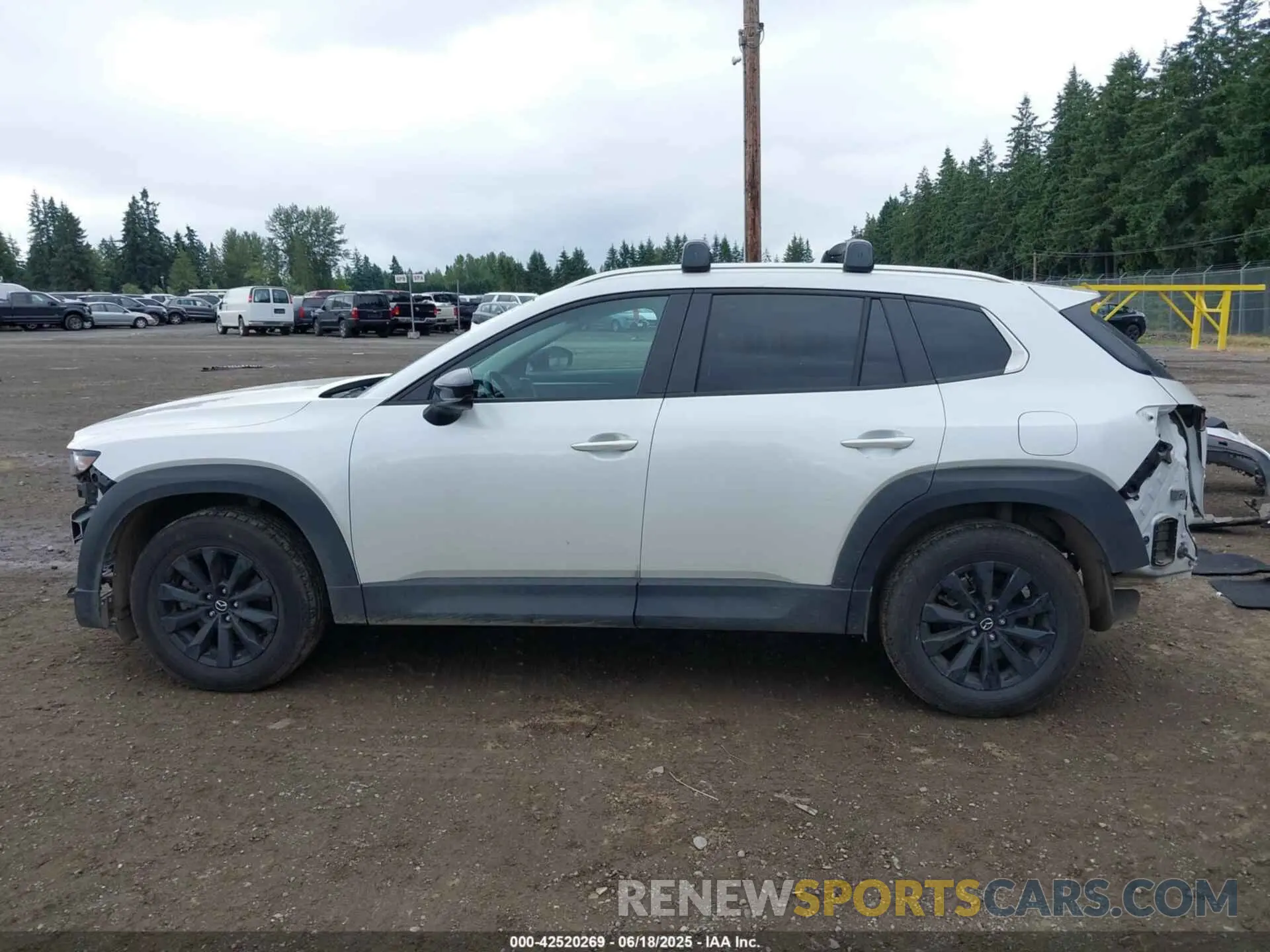 15 fotografías del automóvil dañado 7MMVABCM3PN137749 MAZDA CX-50 2023