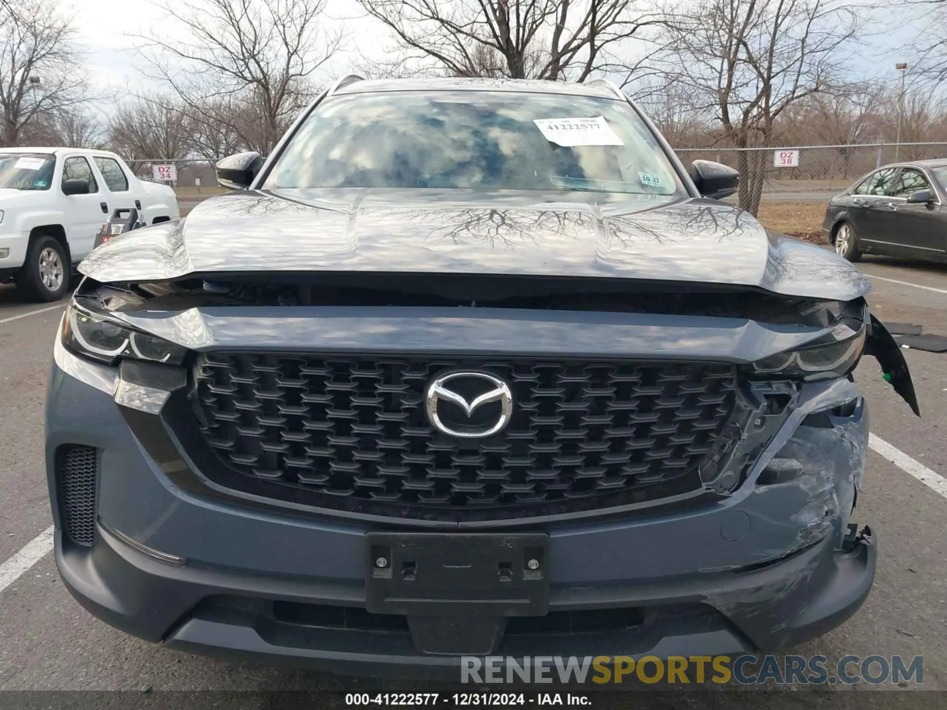 12 fotografías del automóvil dañado 7MMVABCM7PN116127 MAZDA CX-50 2023