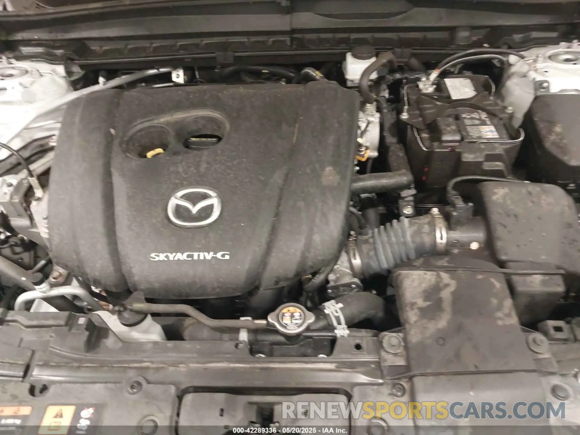 10 fotografías del automóvil dañado 7MMVABCM7PN118525 MAZDA CX-50 2023