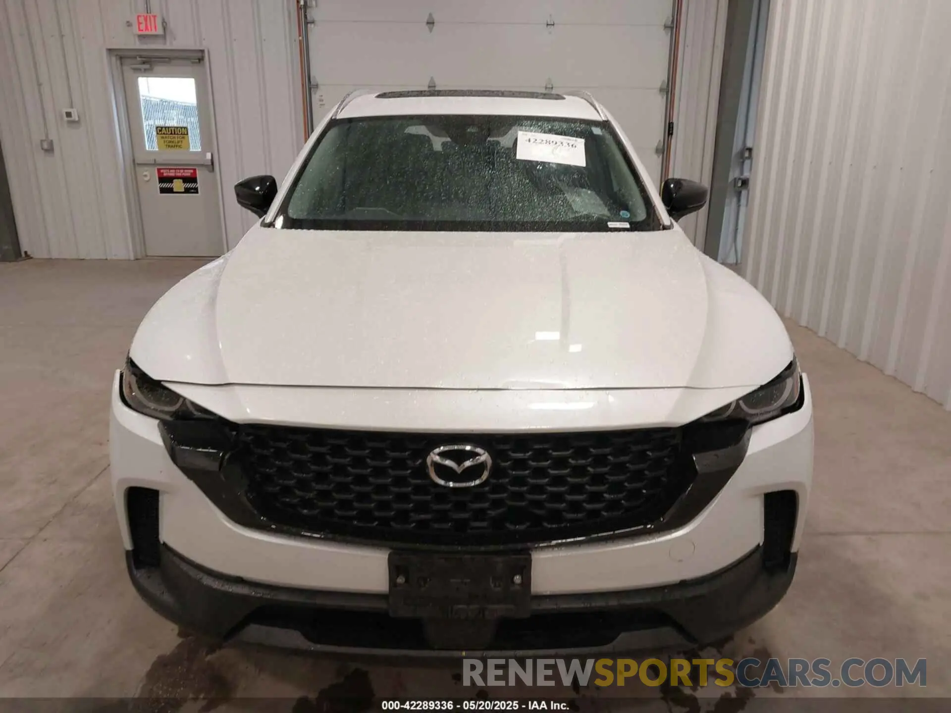 13 fotografías del automóvil dañado 7MMVABCM7PN118525 MAZDA CX-50 2023