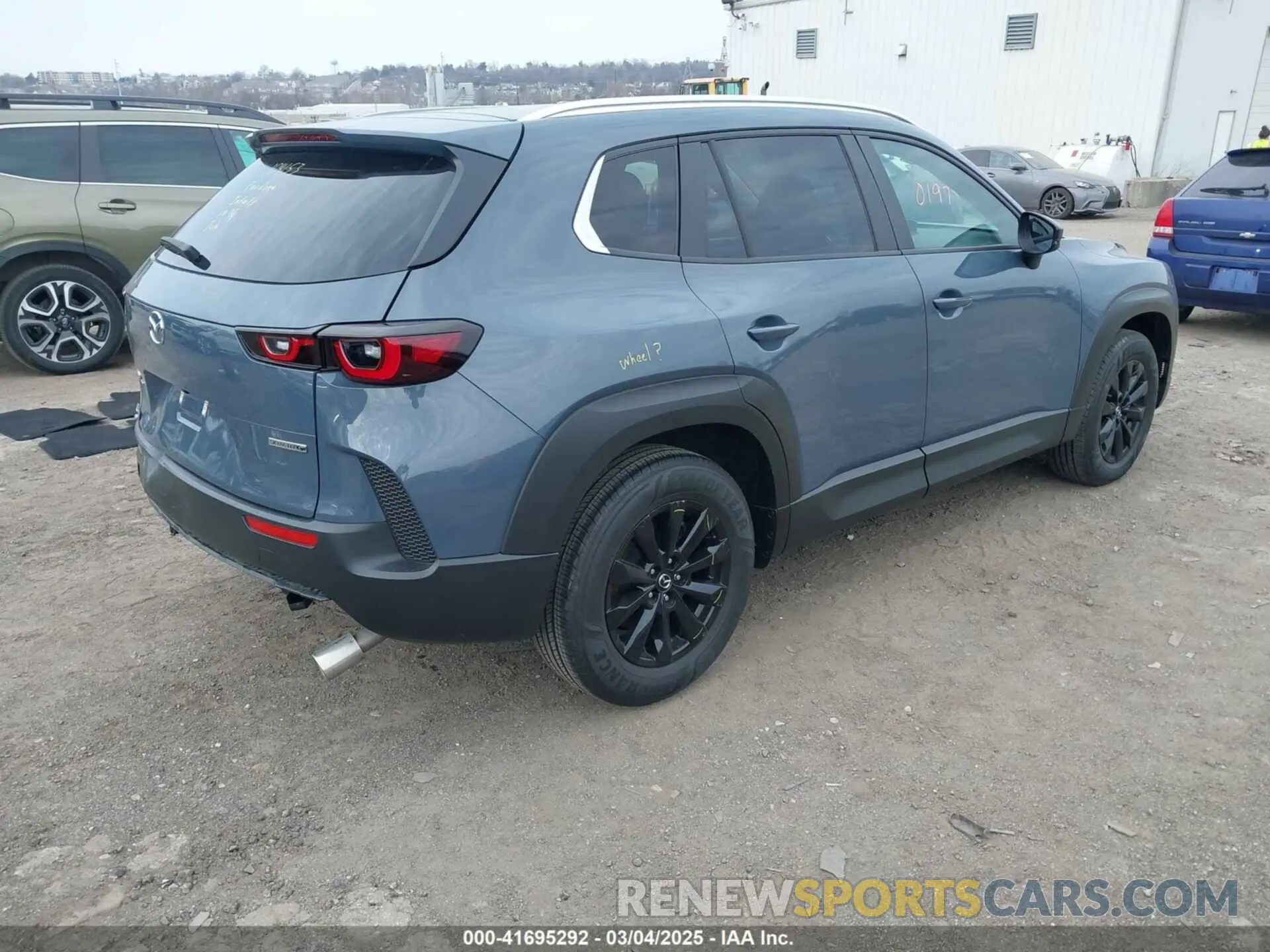 4 fotografías del automóvil dañado 7MMVABCM9PN113620 MAZDA CX-50 2023