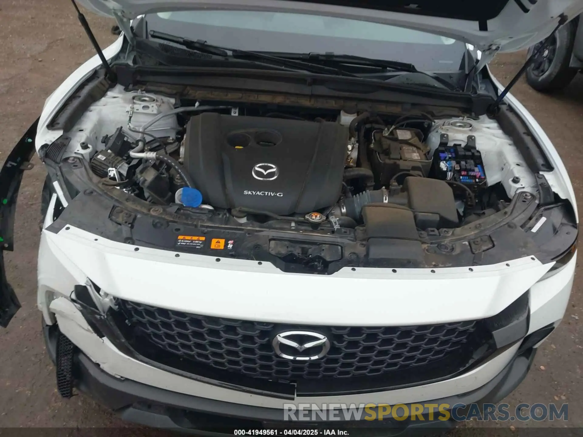 10 fotografías del automóvil dañado 7MMVABCM9PN122463 MAZDA CX-50 2023