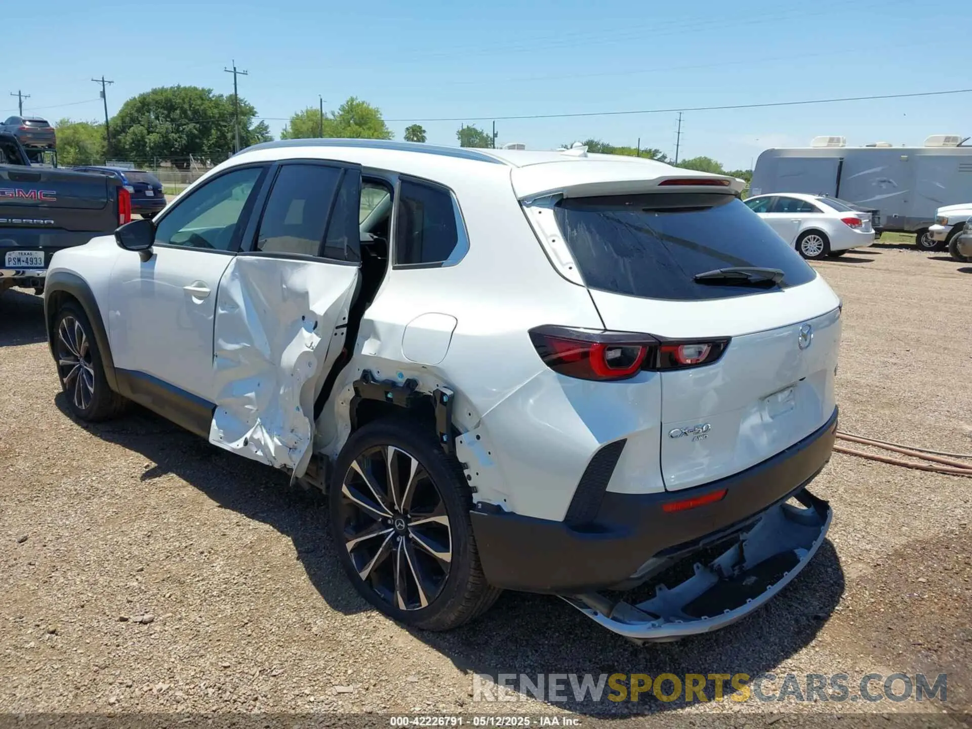 6 fotografías del automóvil dañado 7MMVABDY4PN137292 MAZDA CX-50 2023