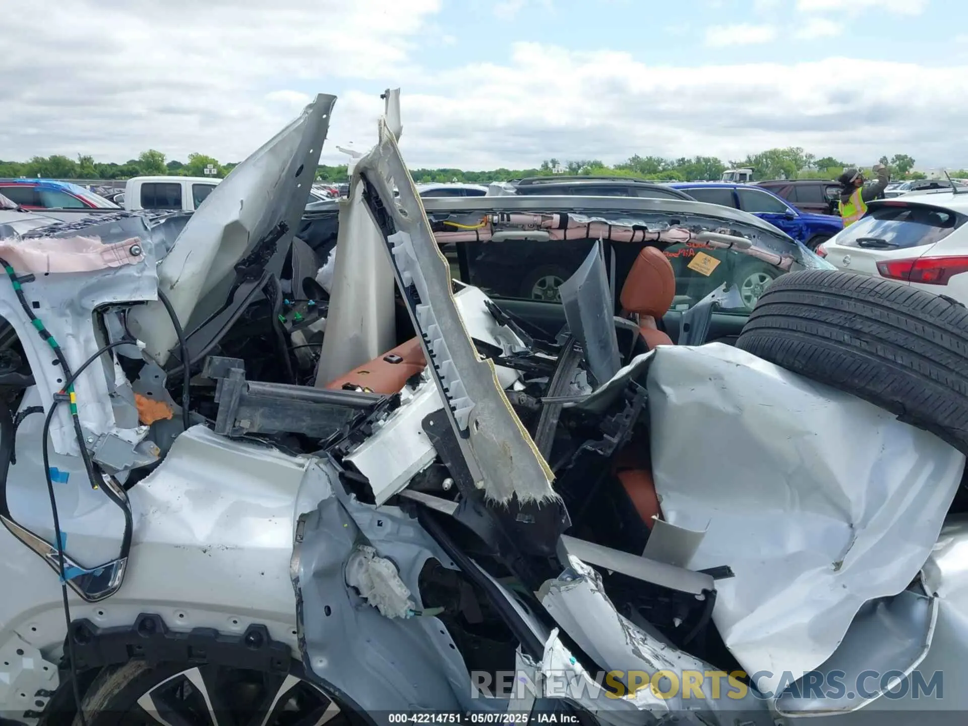 8 fotografías del automóvil dañado 7MMVABDY7PN138825 MAZDA CX-50 2023